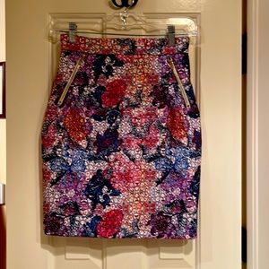 Multi colored: blue, pink, burgundy, turquoise, beautiful, H&M pencil skirt.